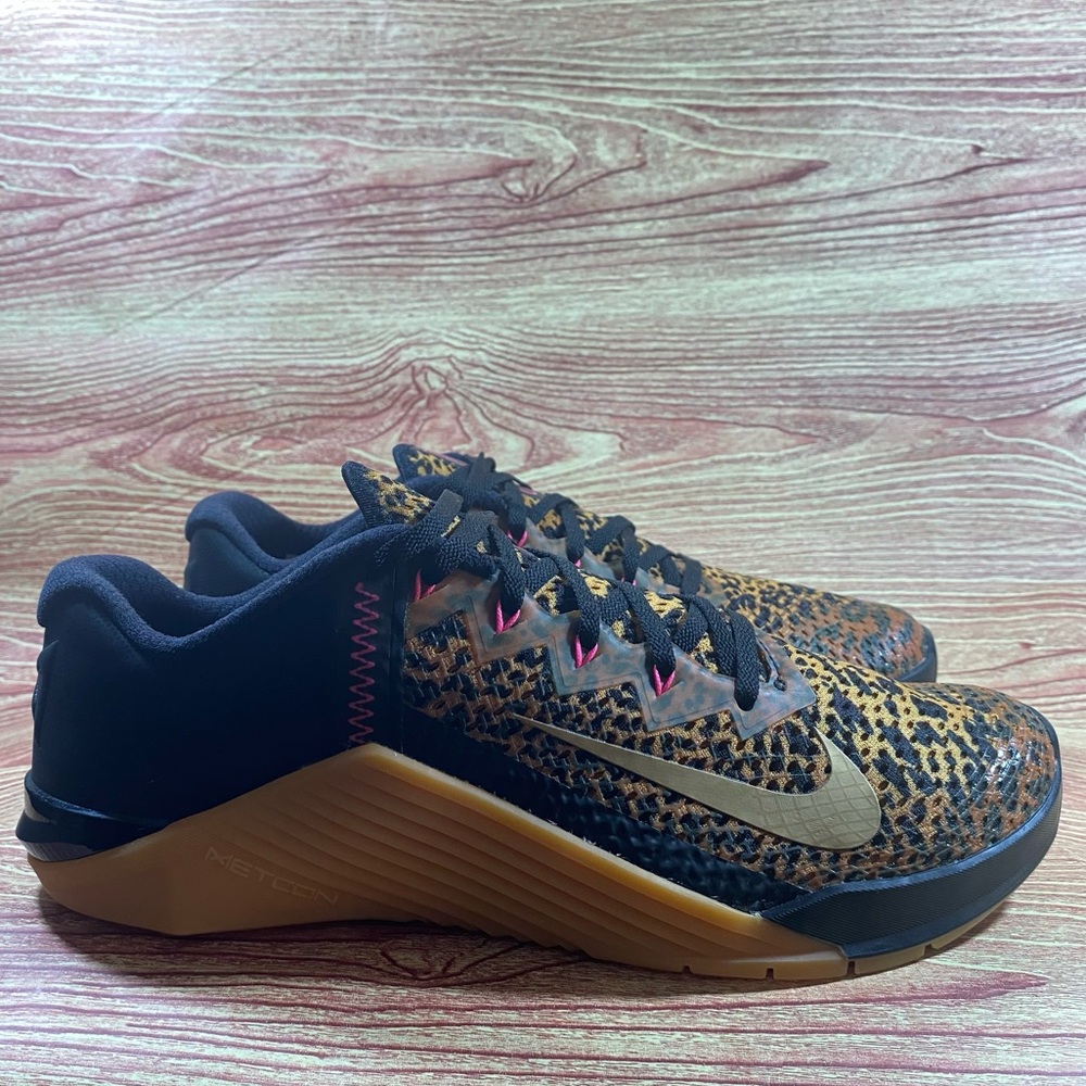 NEW Nike Metcon 6 ‘Cheetah Print’ AT3160-096 Women 10.5 (mens 8.5)  workout Snea